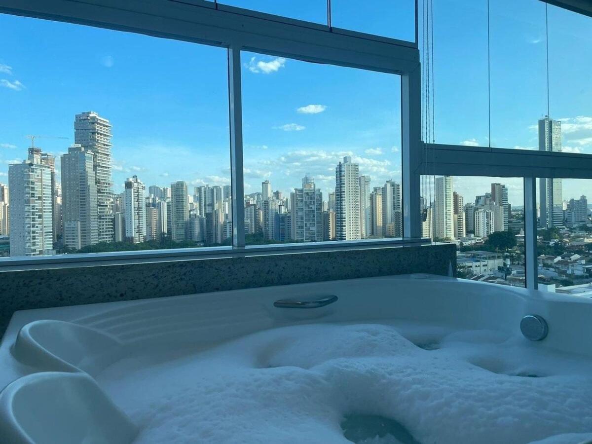 1 Qts.| 2 Hosp. | Jacuzzi Na Varanda | Linda Vista Goiania